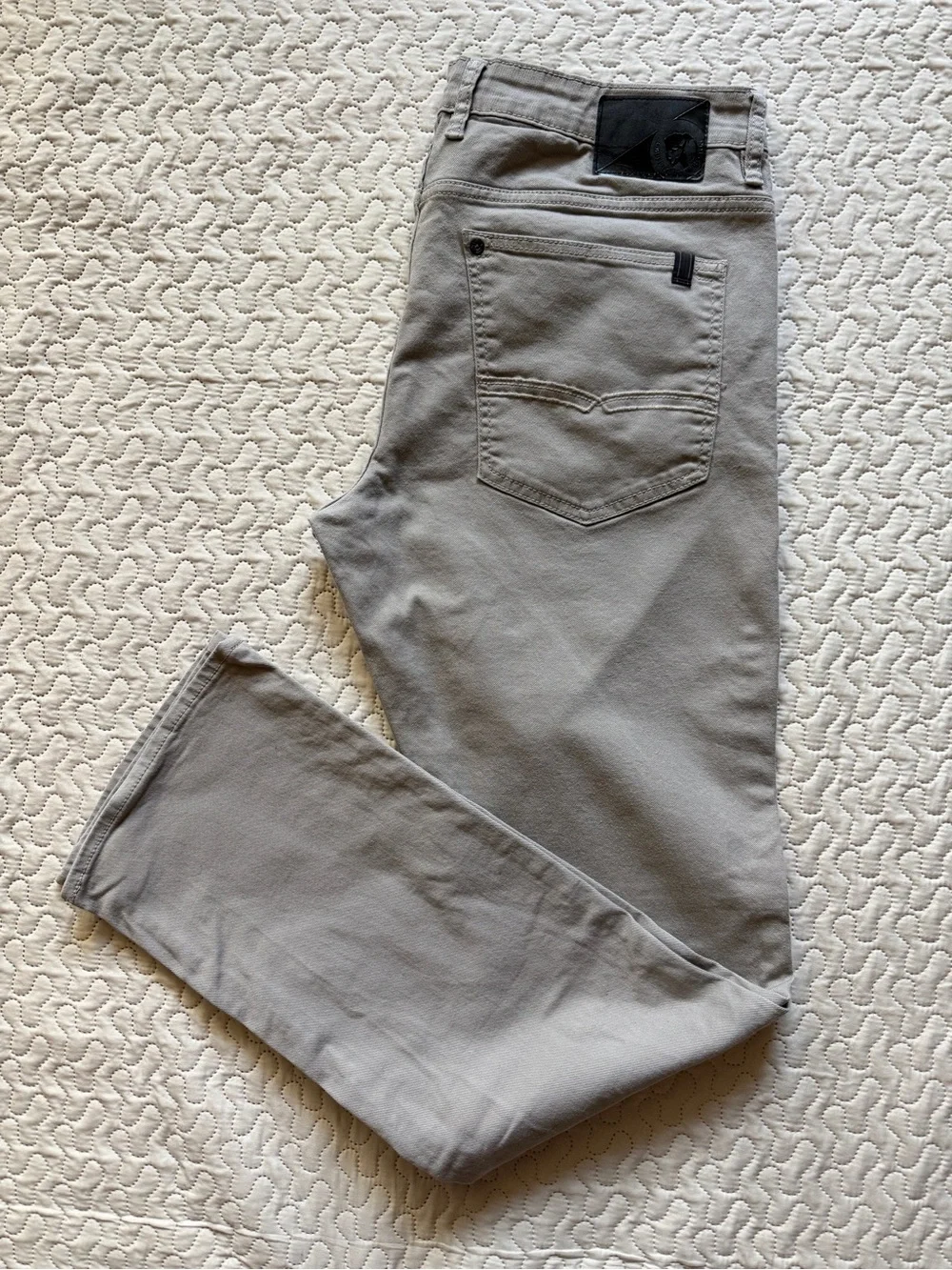 Buffalo David Bitton SAM-X Men’s Straight Fit Stretch Stone Gray Pants 34x34
